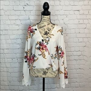 Fantastic Fawn / Blouse / Size Medium